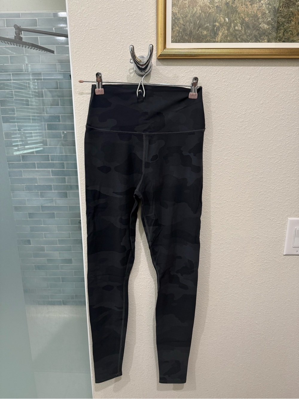 ALO Yoga Retro Black Camo High-Waist Full Length Leggings
